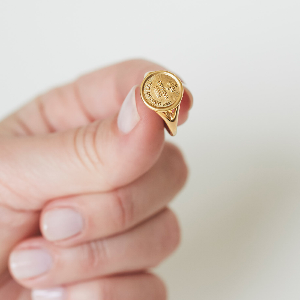 La nouvelle bague Médaille d’Amour La Majestueuse